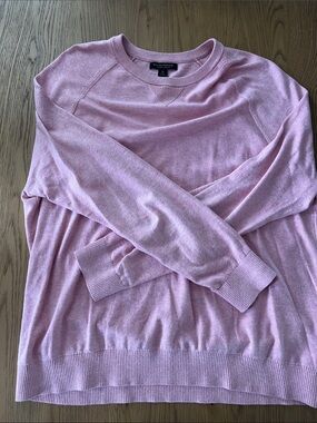 Banana Republic Men’s Lightweight Crewneck Sweater - Pink